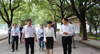 心系校园安全：副市长李珩一行来东宝中学视察“双节”安全工作