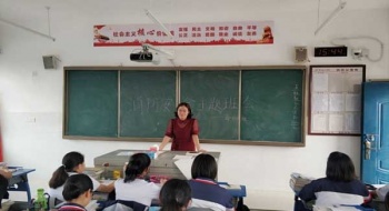 东宝中学开展“消防安全开学第一课”活动